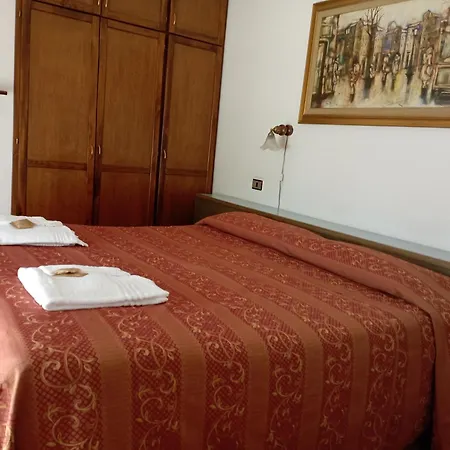 Garden Hotel